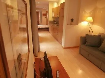 Apartaments Sant Jordi Santa Anna Barcellona Spagna
