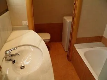 Apartaments Sant Jordi Santa Anna Barcellona Spagna