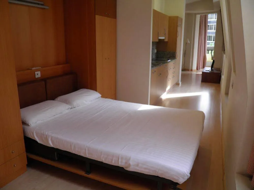Apartaments Sant Jordi Santa Anna Barcellona